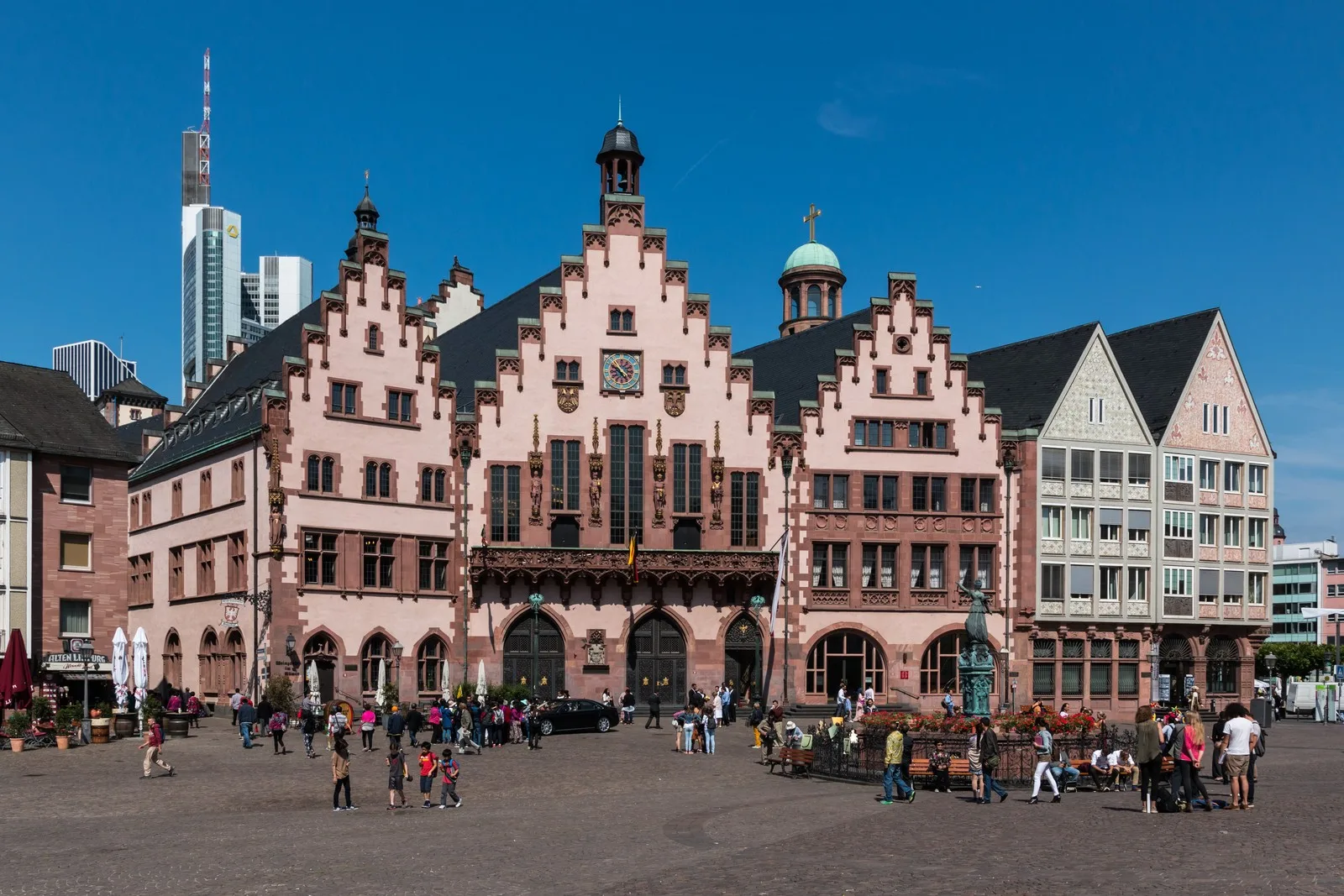 Frankfurt — cel transferu z lotniska Praga