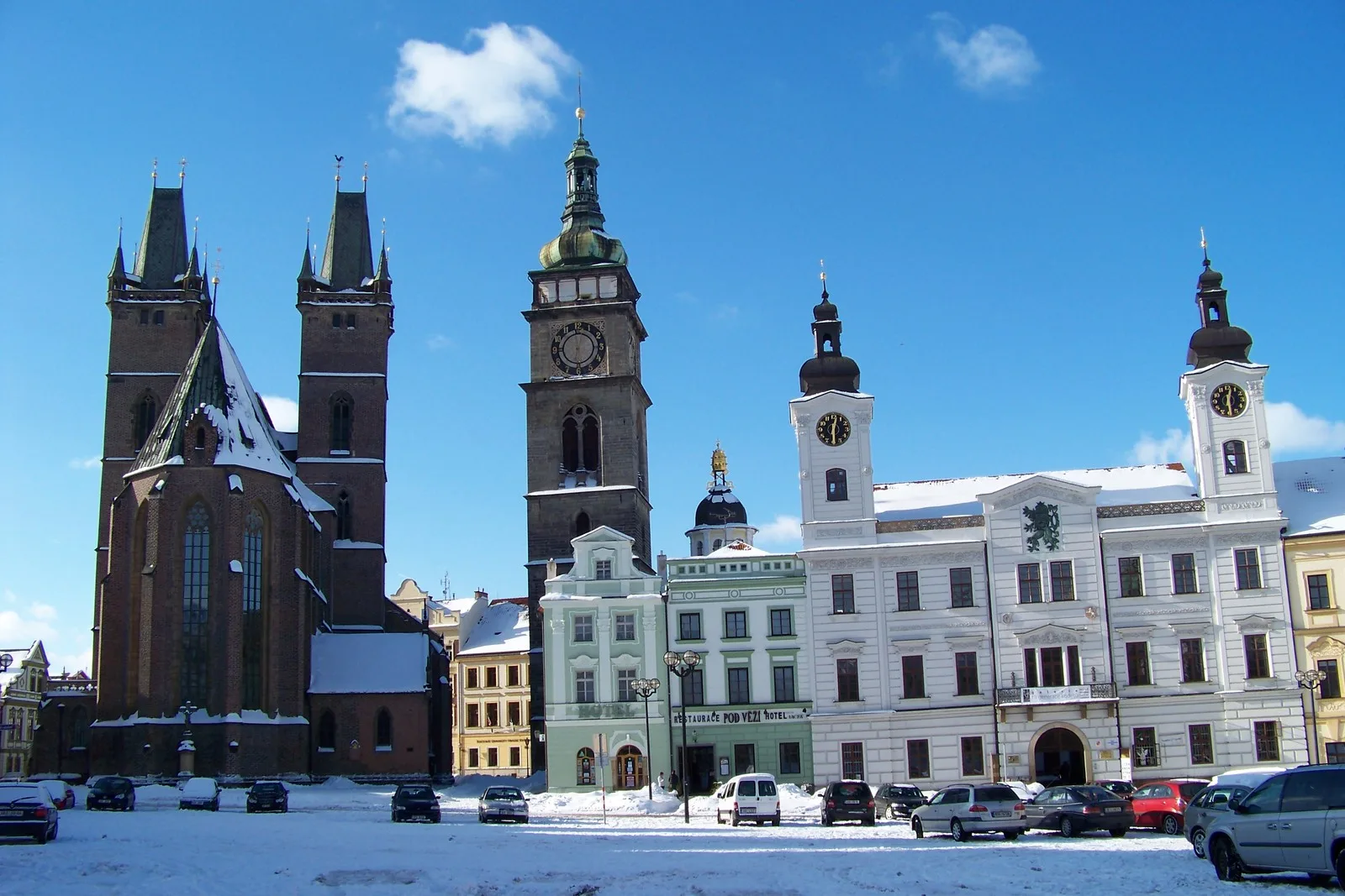 Hradec Králové — cel transferu z lotniska Praga