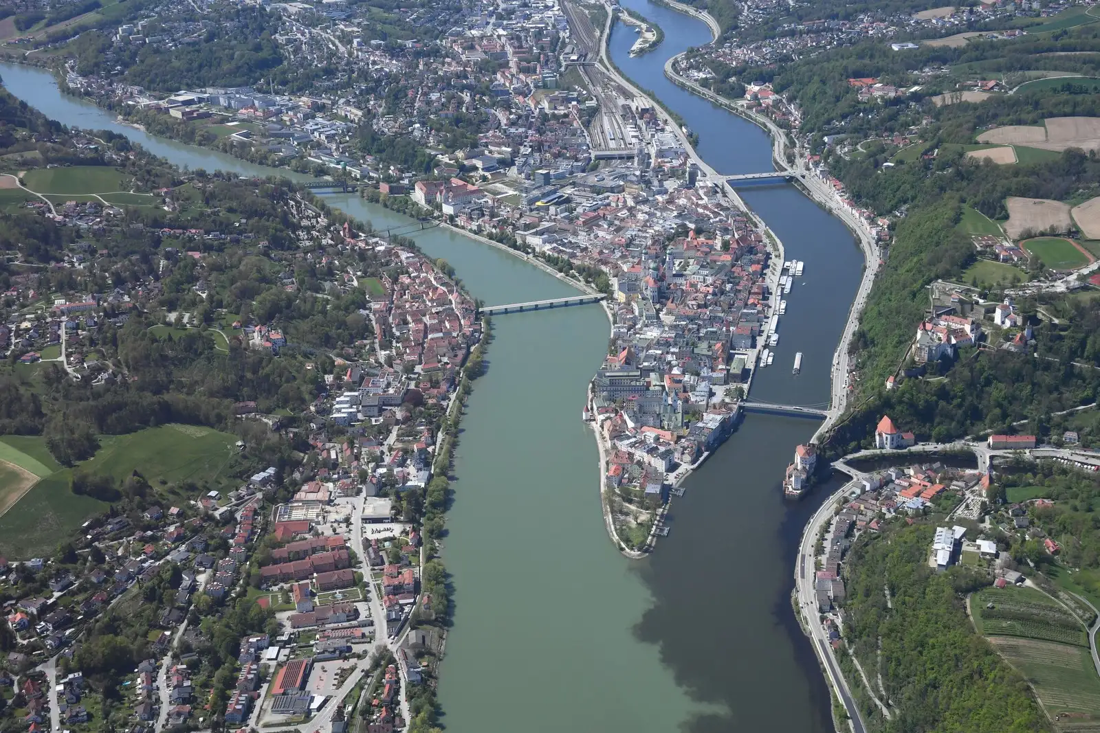Pasawa — cel transferu z lotniska Praga