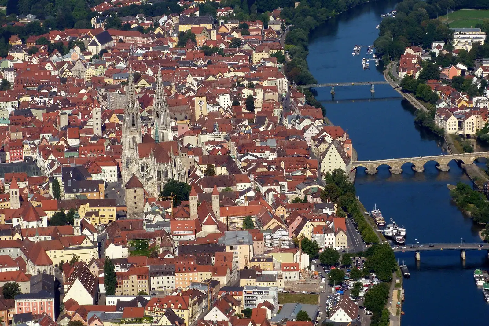 Ratyzbona — cel transferu z lotniska Praga